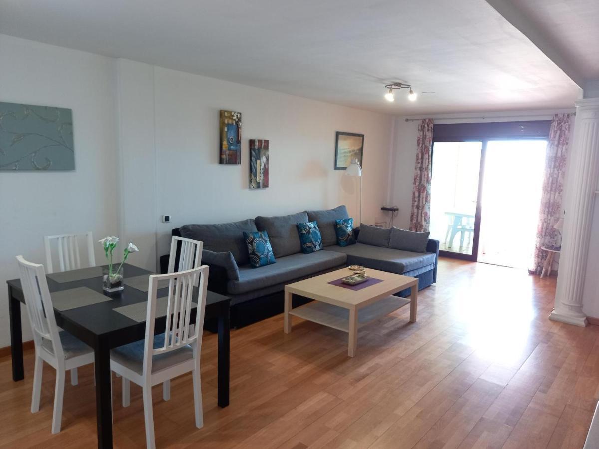 קורלחו Big And Bright Apartment מראה חיצוני תמונה