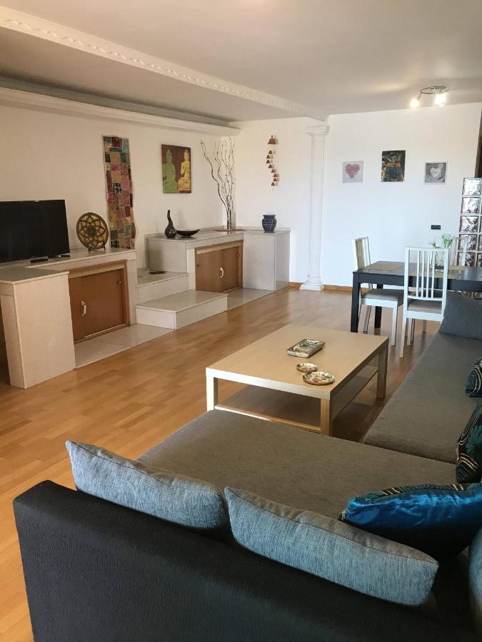 קורלחו Big And Bright Apartment חדר תמונה